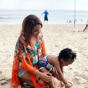 Meet your Posher, Raquel